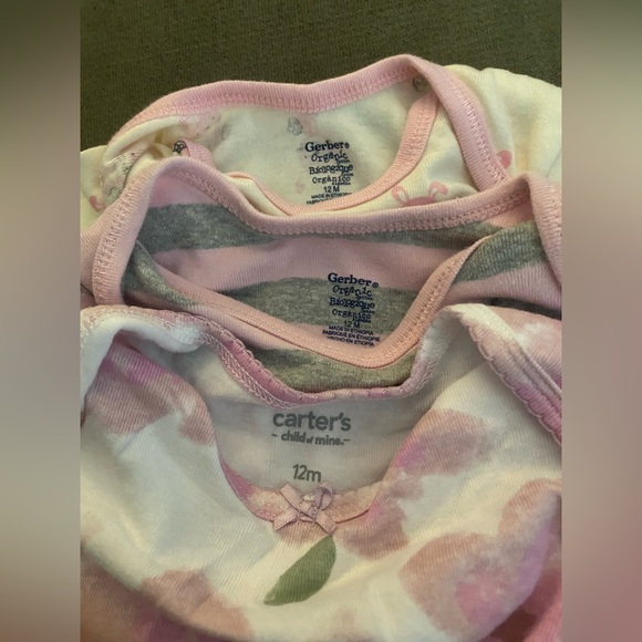 12 month lot - Picture 3 of 3